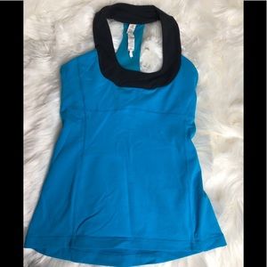 Lululemon scoop neck tank size 4 Small